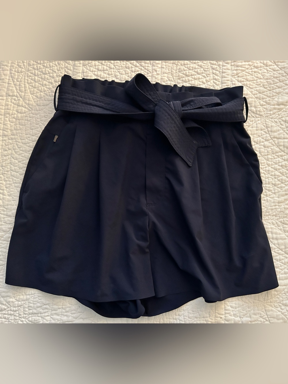 Athleta Navy Skyline Paperbag Waist Tie Shorts